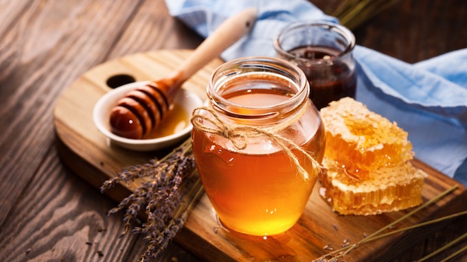 Best Raw Honey to Sweeten Your Food and Keep Healthy